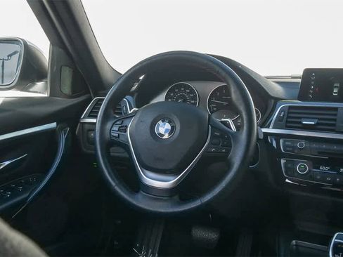 Used 2018 BMW 330i Sedan image 14
