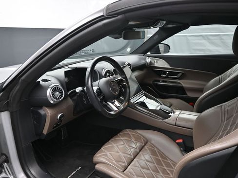Used 2022 Mercedes-Benz SL 63 AMG 4MATIC image 5