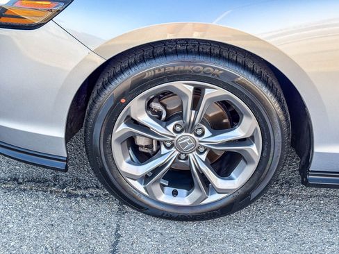 Certified 2024 Honda Accord EX image 11