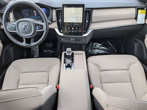 New 2026 Volvo XC90 B5 Plus w/ Protection Package AWD/4WD image 16