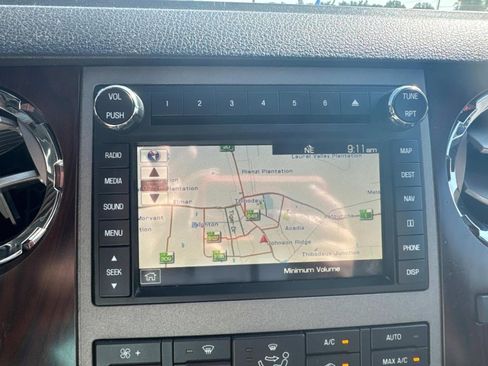 Used 2012 Ford F250 Lariat w/ Lariat Ultimate Pkg image 24