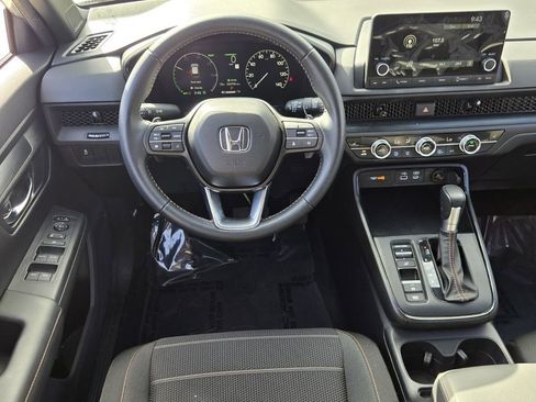 Certified 2025 Honda CR-V Sport image 12