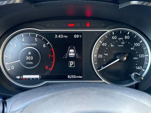 Used 2024 Nissan Versa SV image 26