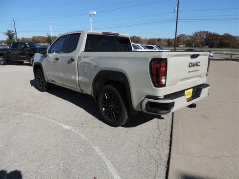 New 2026 GMC Sierra 1500 Pro w/ Graphite Edition image 7