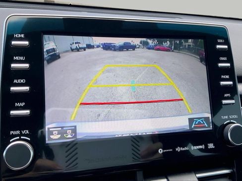 Used 2021 Toyota Avalon Touring FWD image 27