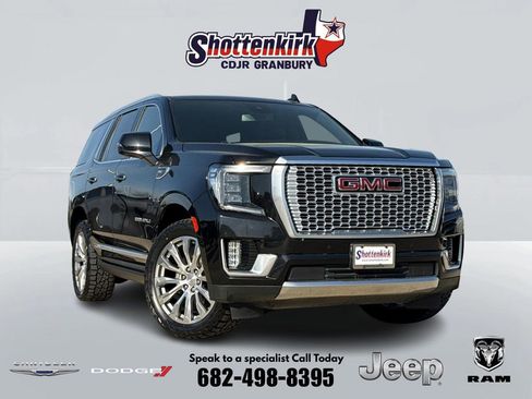 Used 2023 GMC Yukon Denali AWD/4WD image 1