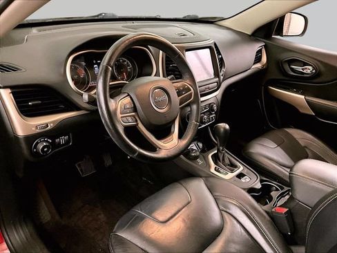 Used 2017 Jeep Cherokee Limited AWD/4WD image 12