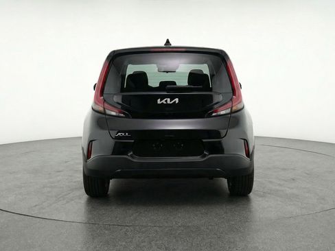 Used 2025 Kia Soul LX w/ LX Technology Package image 7