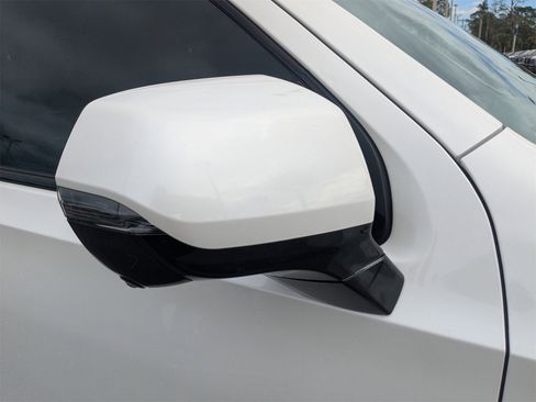 Used 2023 Cadillac Escalade ESV Sport w/ Touring Package image 12