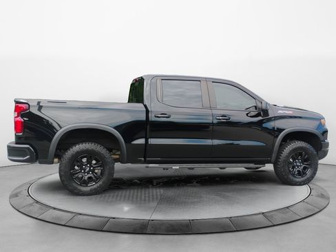 Used 2023 Chevrolet Silverado 1500 ZR2 AWD/4WD image 8
