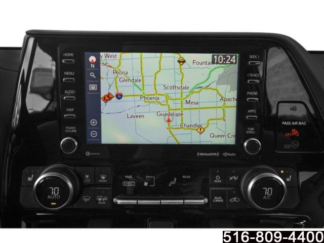 Used 2021 Toyota Highlander XLE AWD/4WD image 17