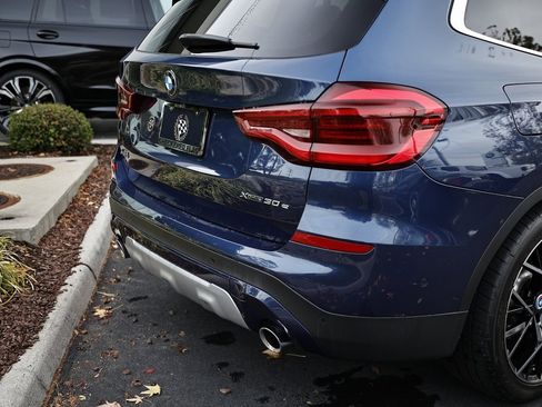 Used 2021 BMW X3 xDrive30e w/ Premium Package image 8