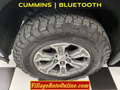Used 2019 GMC Sierra 1500 SLE w/ SLE Value Package AWD/4WD image 10