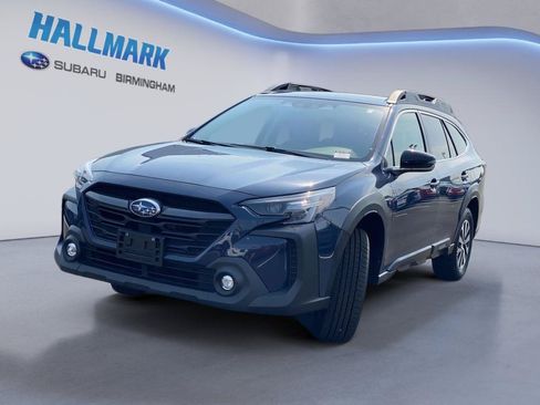 Certified 2024 Subaru Outback Premium AWD/4WD image 5