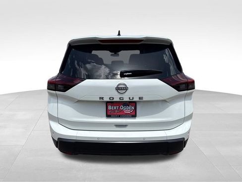 Certified 2024 Nissan Rogue S FWD image 6
