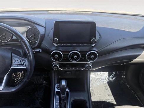 Used 2021 Nissan Sentra SV image 14