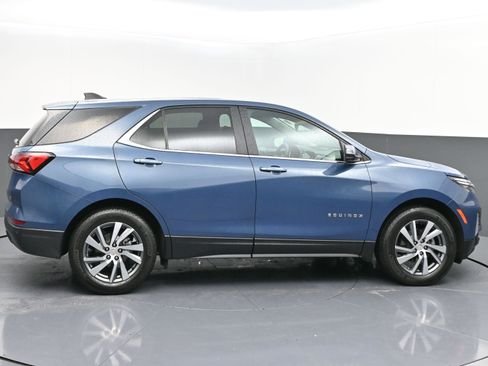 Used 2024 Chevrolet Equinox LT image 8