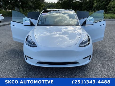 Used 2022 Tesla Model Y Performance AWD/4WD image 30