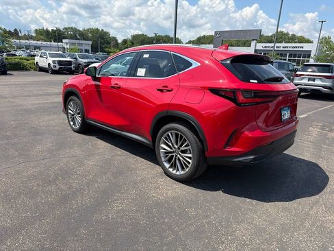 Used 2025 Lexus NX 350h AWD w/ Premium Package image 32
