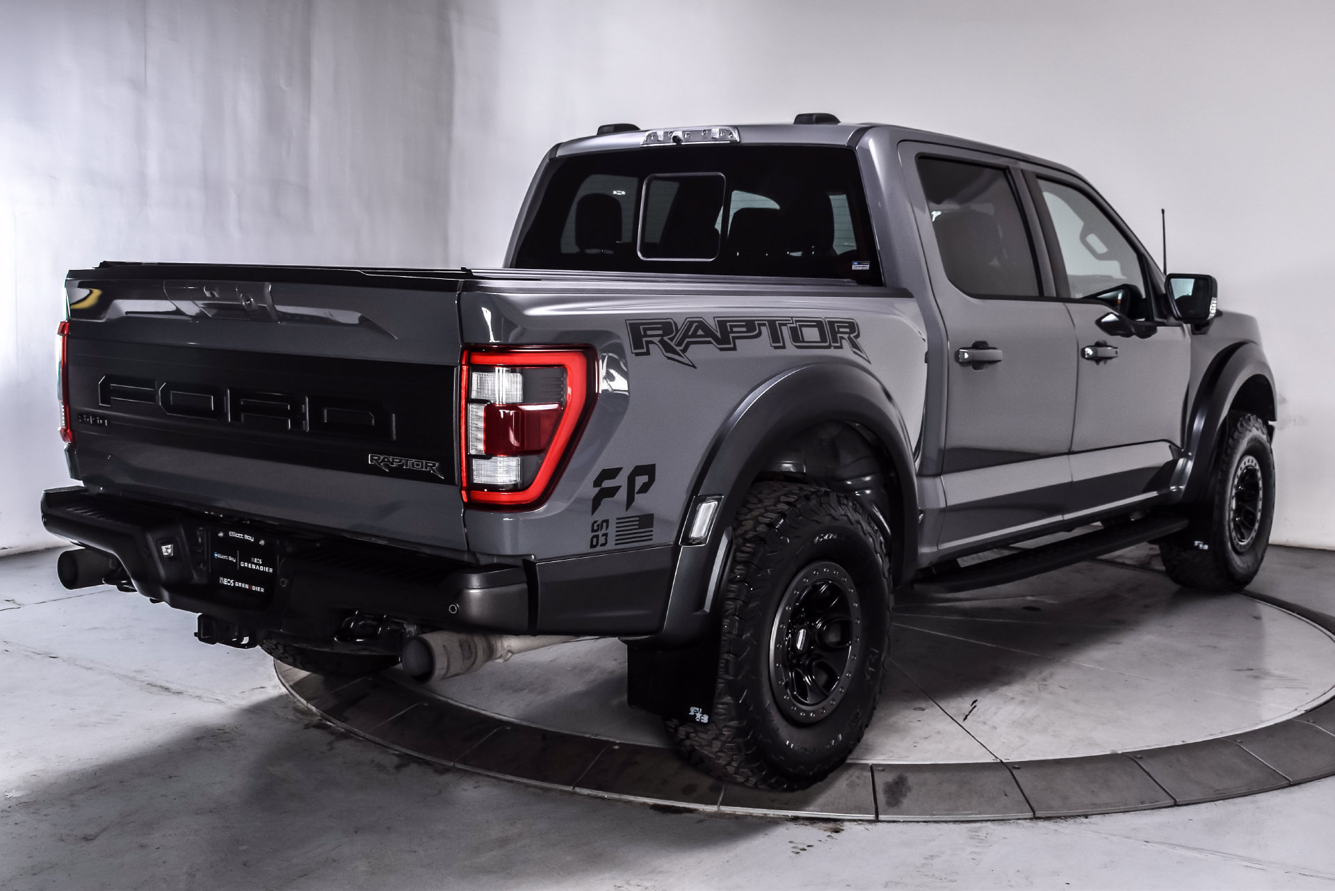 Used 2021 Ford F150 Raptor w/ Equipment Group 801A High AWD/4WD image 6