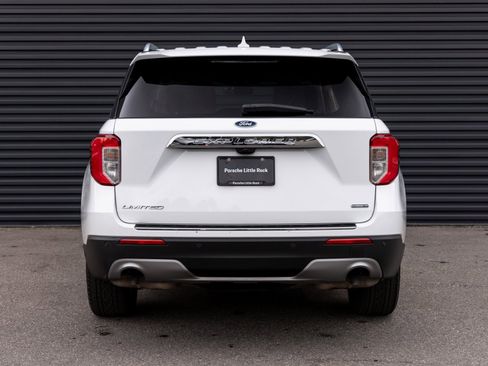 Used 2020 Ford Explorer Limited w/ Hybrid Equipment Group 310A image 4