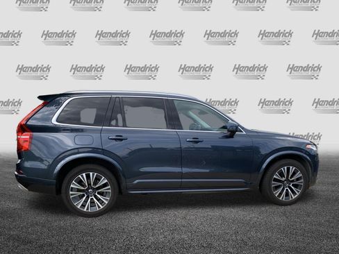 Used 2020 Volvo XC90 T5 Momentum w/ Protection Package Premier FWD image 11
