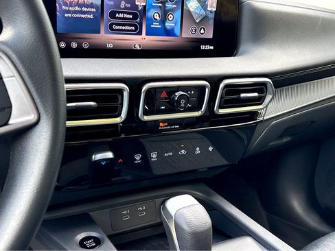 New 2026 Nissan Sentra SV w/ Floor Mat Package FWD image 8
