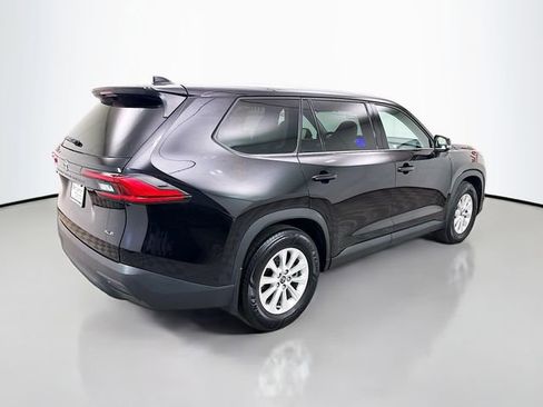 Used 2024 Toyota Grand Highlander FWD image 7