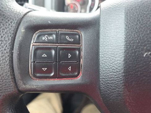 Used 2013 RAM 1500 Classic SLT w/ Premium Display Pkg AWD/4WD image 14