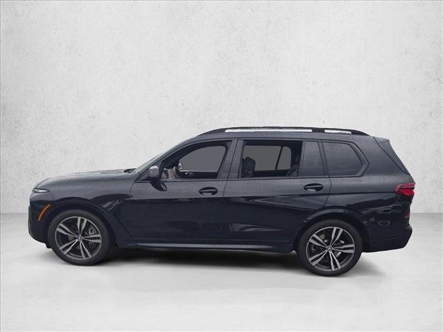Used 2025 BMW X7 xDrive40i w/ M Sport Package AWD/4WD image 8