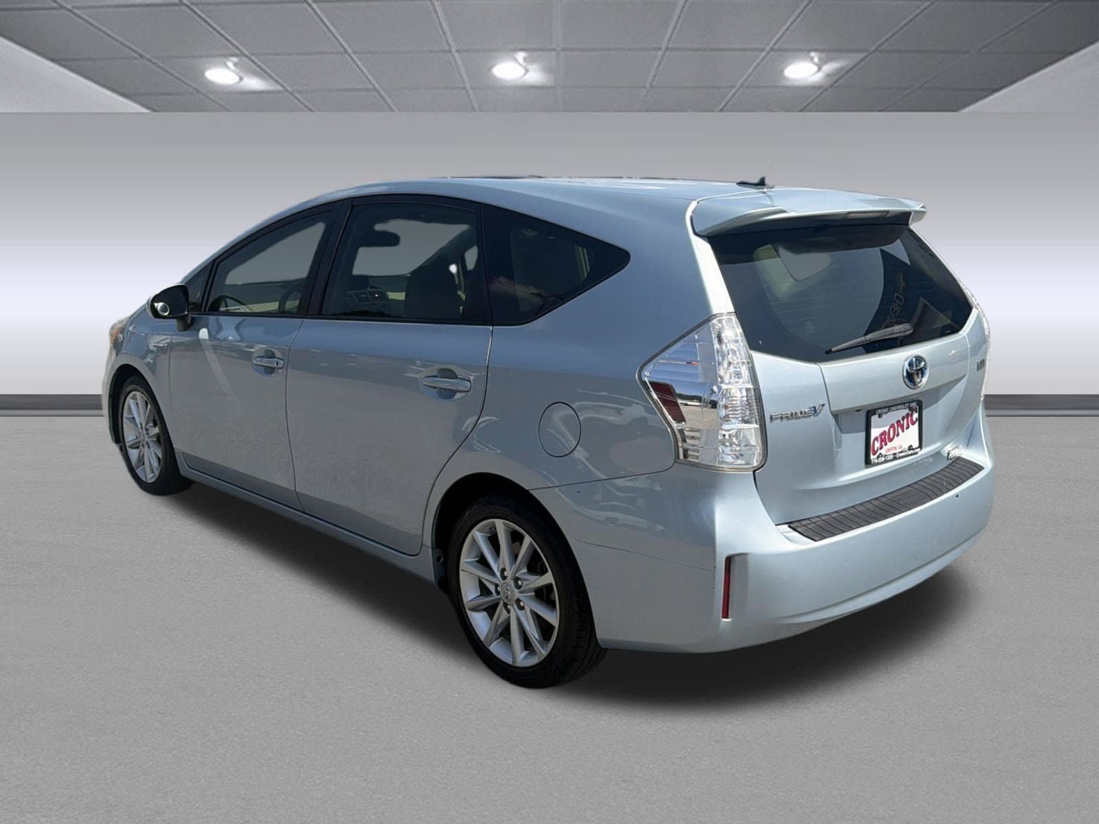 Used 2013 Toyota Prius V Five FWD image 5