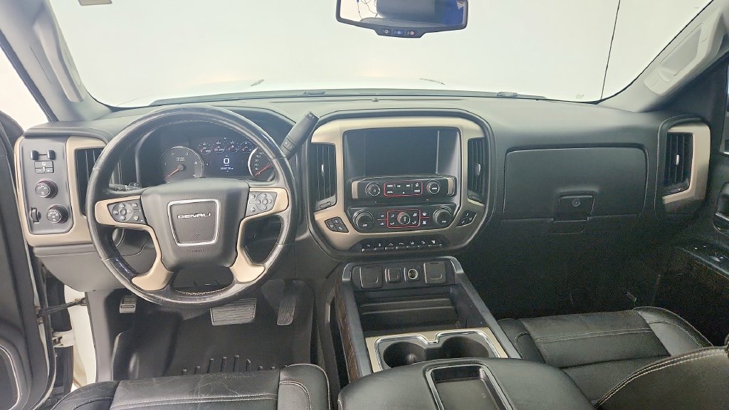 Used 2015 GMC Sierra 2500 Denali w/ Duramax Plus Package AWD/4WD image 23