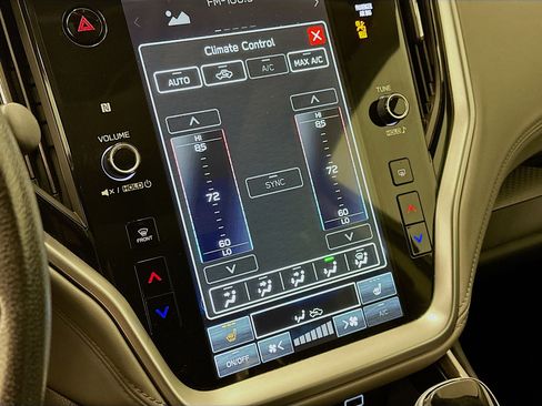 Used 2023 Subaru Outback Premium image 24