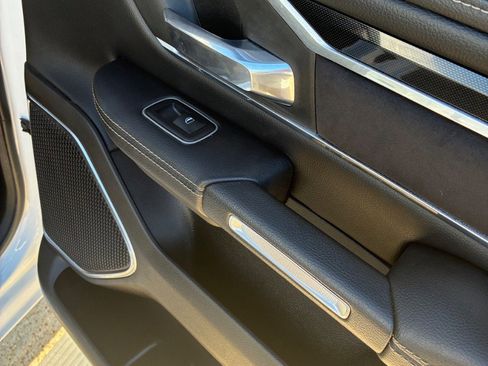 Used 2022 RAM 1500 Laramie w/ Sport Appearance Package image 27