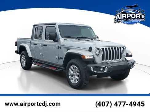 Used 2023 Jeep Gladiator Sport image 1