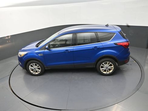 Used 2019 Ford Escape SE AWD/4WD image 16