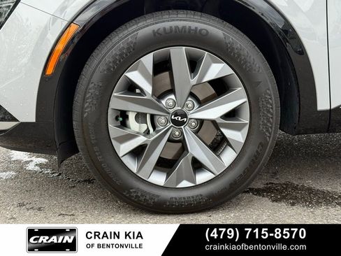 Certified 2025 Kia Sportage SX image 34