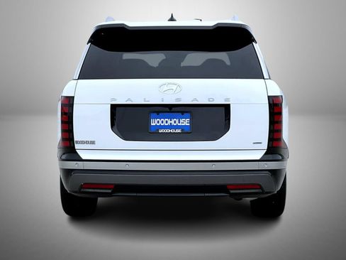 Certified 2026 Hyundai Palisade Limited AWD/4WD image 6