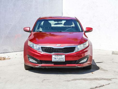 Used 2013 Kia Optima LX FWD image 2