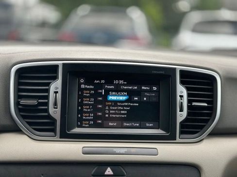 Used 2018 Kia Sportage LX w/ LX Popular Package AWD/4WD image 15