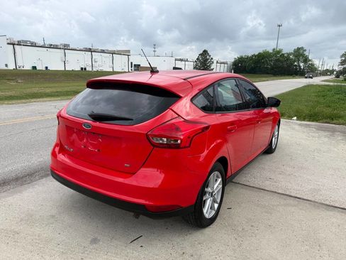 Used 2017 Ford Focus SE FWD image 6