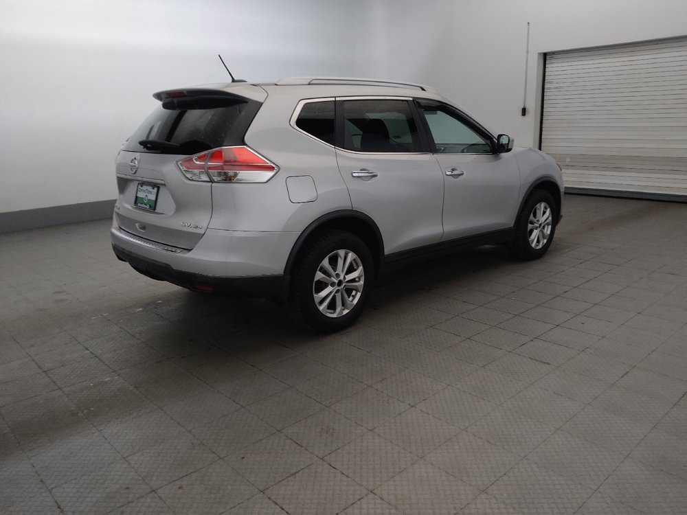 Used 2016 Nissan Rogue SV AWD/4WD image 10