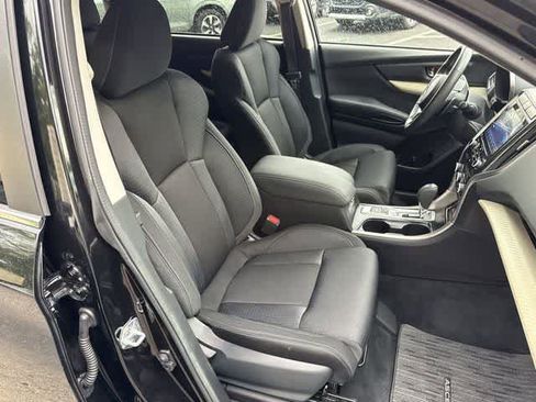 Used 2022 Subaru Ascent Premium w/ Convenience Package AWD/4WD image 19