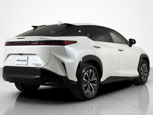 Used 2023 Lexus RZ 450e Premium w/ Technology Package AWD/4WD image 5