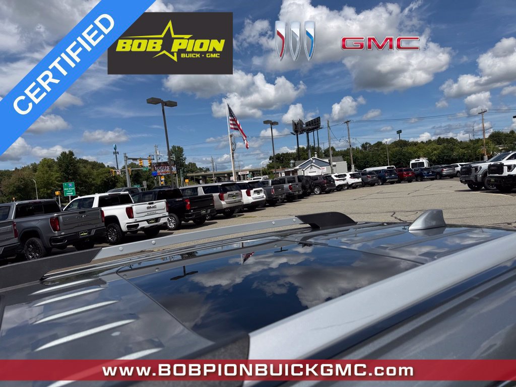 Certified 2023 GMC Acadia SLT w/ Preferred Package AWD/4WD image 8