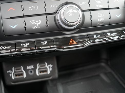 Certified 2024 Dodge Durango GT image 33