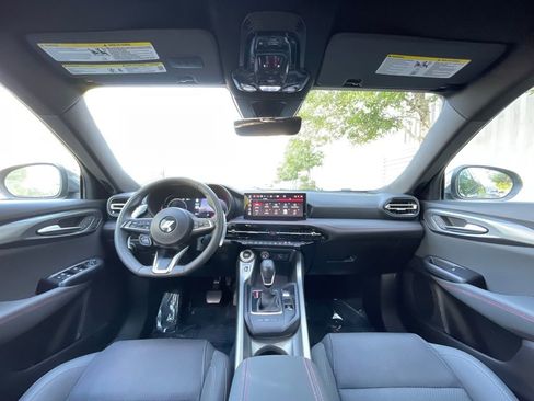 Used 2024 Dodge Hornet R/T image 29