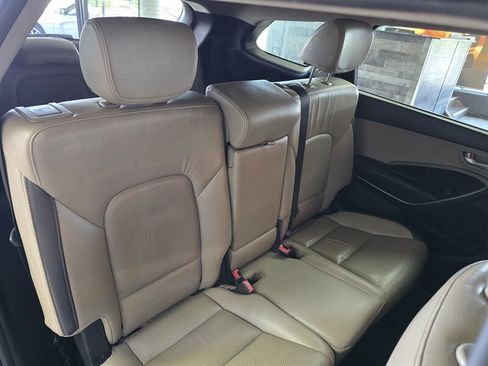 Used 2014 Hyundai Santa Fe GLS AWD/4WD image 18