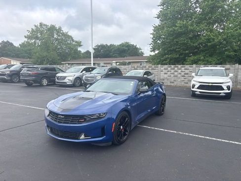 Used 2023 Chevrolet Camaro LT w/ RS Package RWD image 2