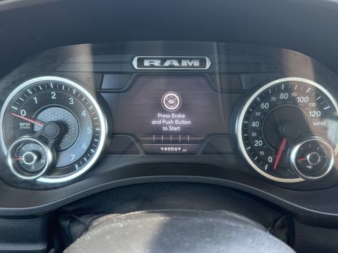 Used 2020 RAM 1500 Big Horn AWD/4WD image 22